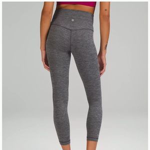 EUC Lululemon align high rise waist leggings grey lines 4